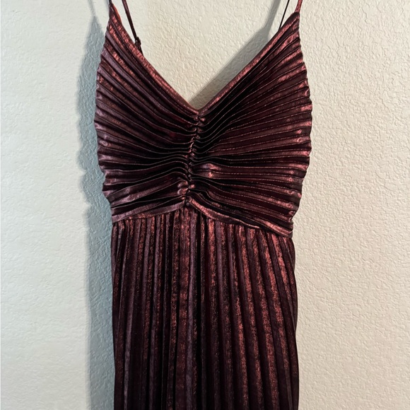 Express formal dress - Picture 2 of 6